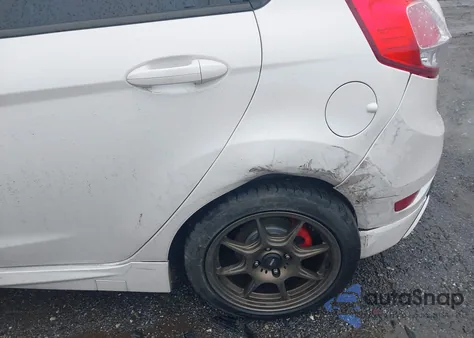 2016 Ford Fiesta St z USA, uszkodzony, nr VIN 3FADP4GX0GM185929